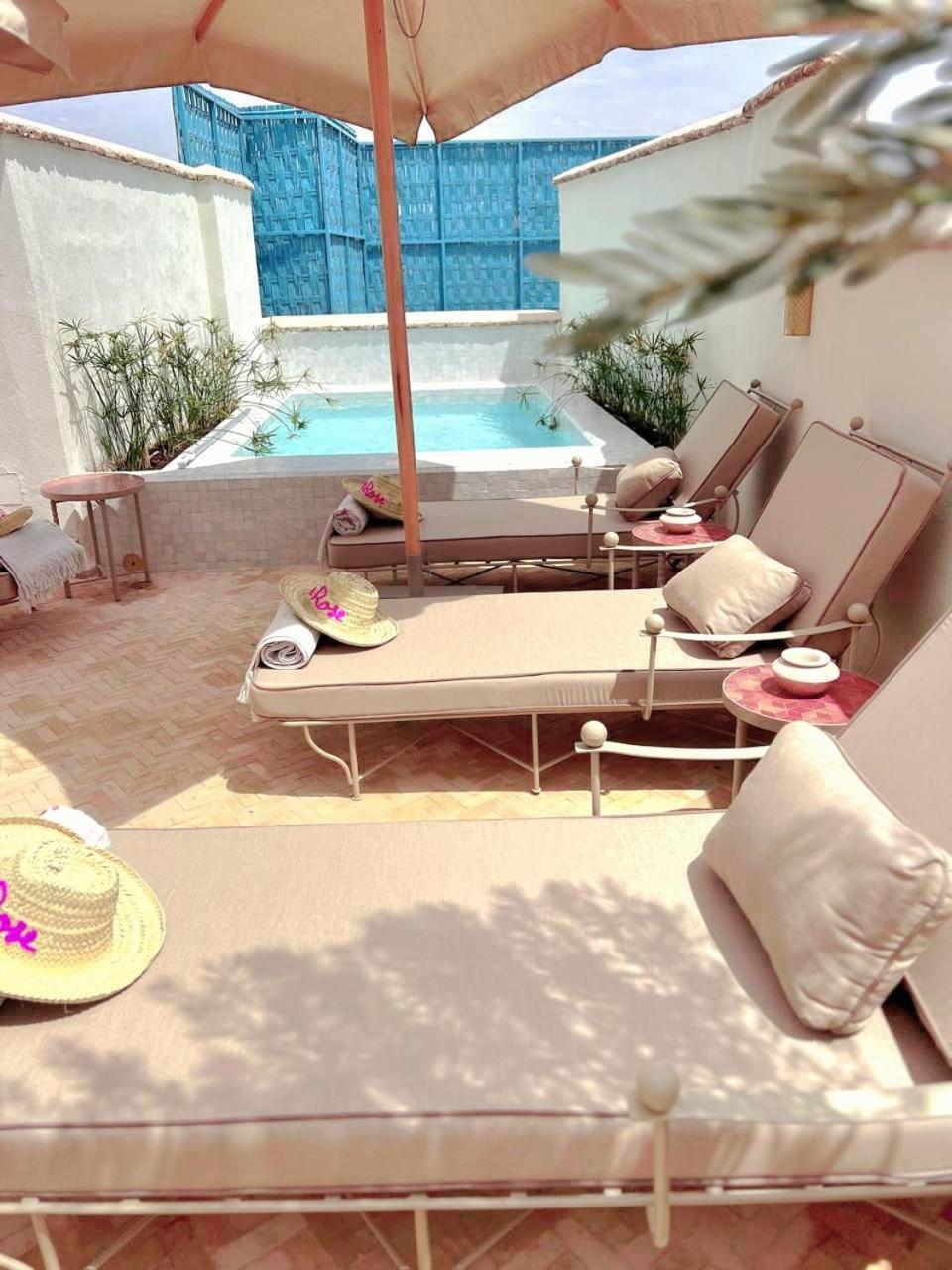 Le Singe Rose Bed & Breakfast Marrakesh Exterior photo